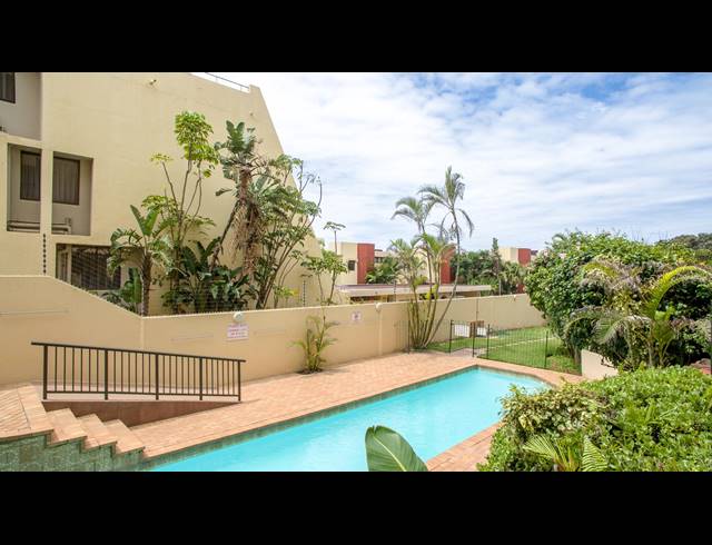 2 BEDROOM APARTMENT FOR SALE IN UMHLANGA CENTRAL